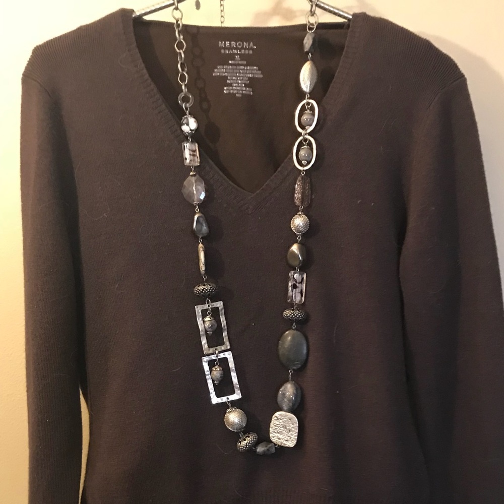 Brown pullover V-neck sweater size medium